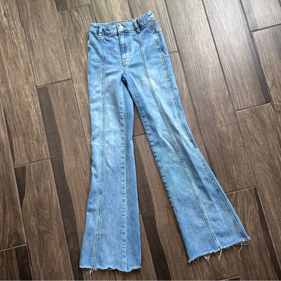 Free People Seasons in the Sun Flare Jeans Sz 24 - Picture 3 of 10